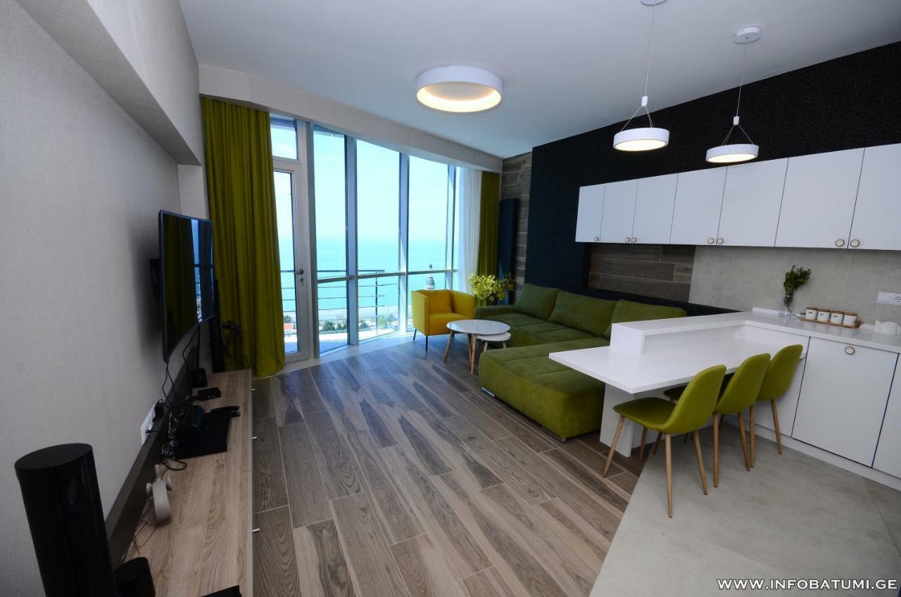 West Apartments Batoumi Extérieur photo